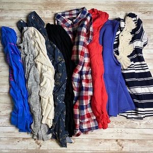Reseller inventory box of women’s tops